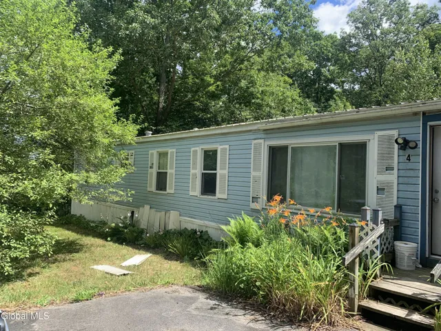 4 Solar Dr Drive, Corinth, New York 12859