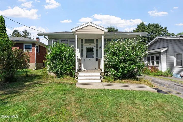 32 Homestead Street, Albany, New York 12203