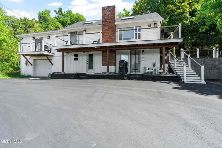 81 Rodgers Lane, Saratoga, New York 12866
