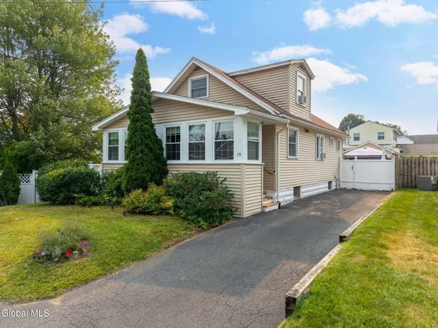 10 Dunning Avenue, Colonie, New York 12205