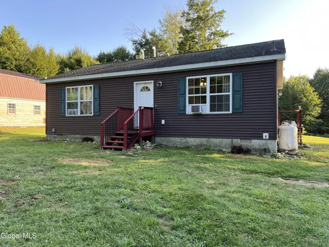 495 Fayville Road, Providence, New York 12025