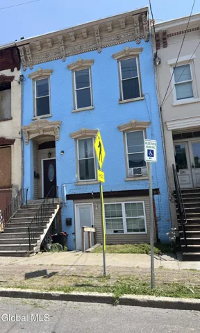 211 Clinton Avenue, Albany, New York 12210