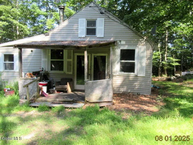 12 Delavan Avenue, Greenfield, New York 12850