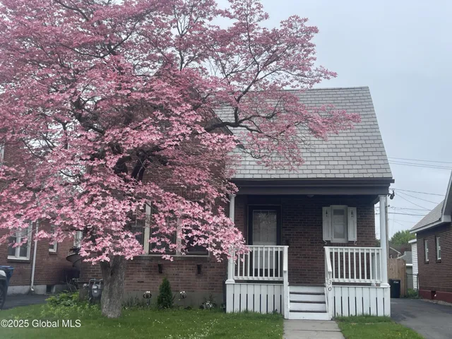 130 Van Schoick Avenue, Albany, New York 12209