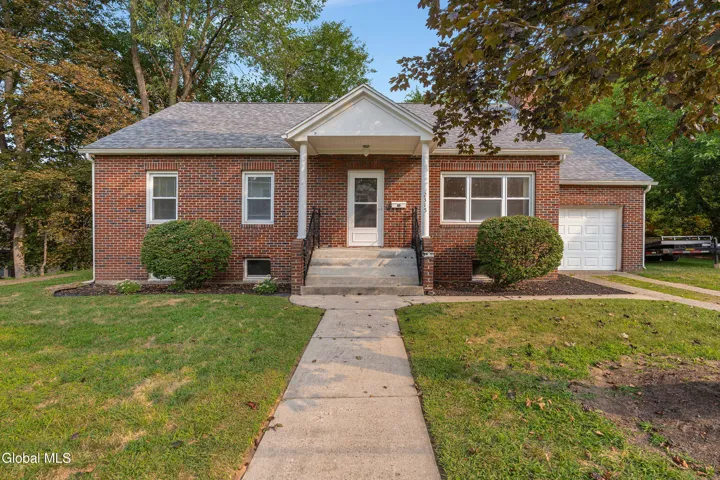 2315 Consaul Road, Schenectady, New York 12304