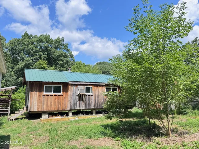 127 Lincoln Hill Road, White Creek, New York 12057
