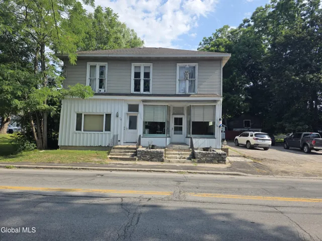76 W Grand Street, Palatine Bridge, New York 13428