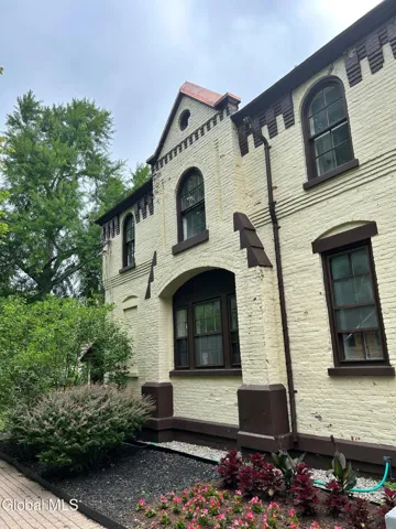 73 Court Street, Saratoga, New York 12866