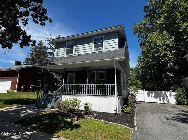 11 N Riverside Park, Mechanicville, New York 12118