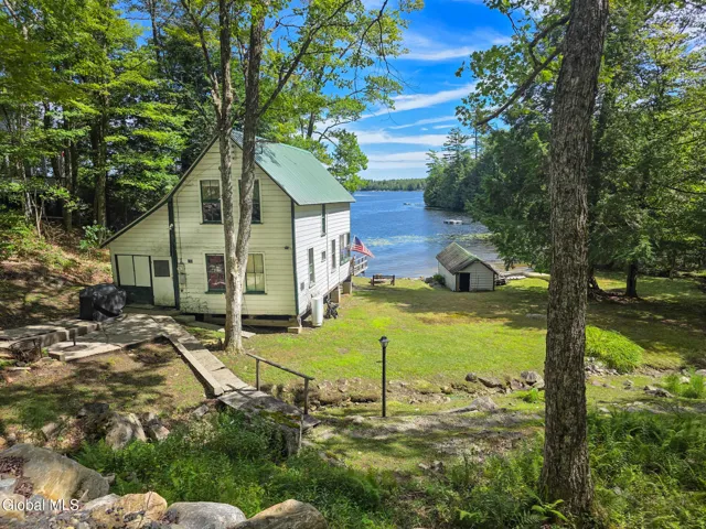 233 North Shore Road, Caroga Lake, New York 12032