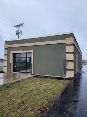 1913 S Defiance Street, Archbold, Ohio 43502, ,Commercial Sale,For Sale,Defiance,6084886