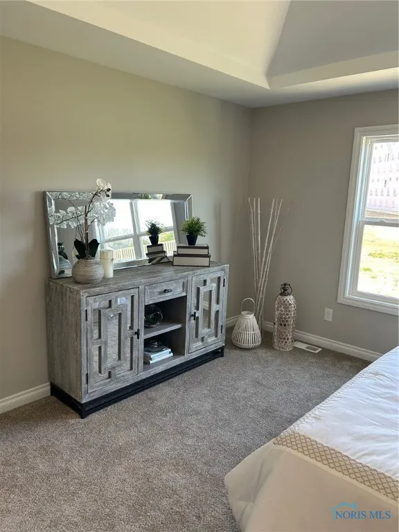 8404 Long Shore Drive, Monclova, Ohio 43542, 3 Bedrooms Bedrooms, 9 Rooms Rooms,2 BathroomsBathrooms,Residential,For Sale,Long Shore,6097504