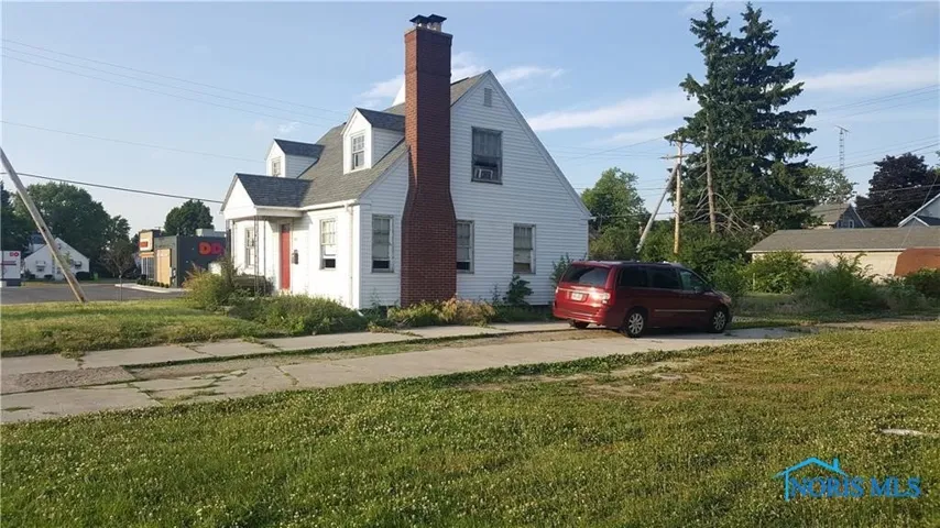 900 N Countyline Street, Fostoria, Ohio 44830, 3 Bedrooms Bedrooms, ,Land,For Sale,Countyline,6098069