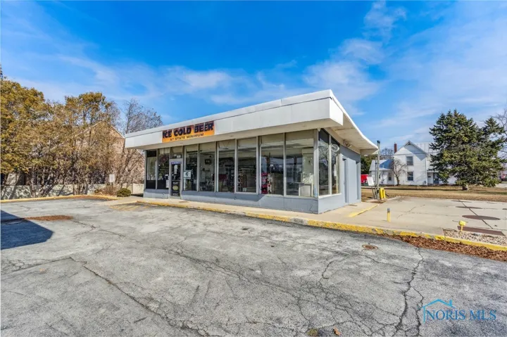 1303 N Main Street, Findlay, Ohio 45840, ,Commercial Sale,For Sale,Main,6111937