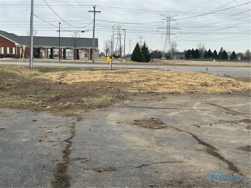 3736 Navarre Avenue, Oregon, Ohio 43616, ,Land,For Sale,Navarre,6112262