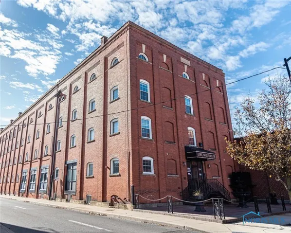 130 E Crawford Street 2nd Floor, Findlay, Ohio 45840, ,Commercial Lease,For Rent,Crawford,6114131