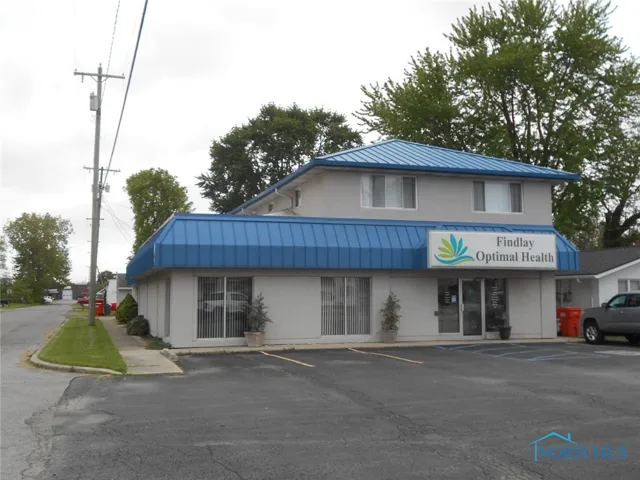 402 Tiffin Avenue, Findlay, Ohio 45840, ,Commercial Lease,For Rent,Tiffin,6114930