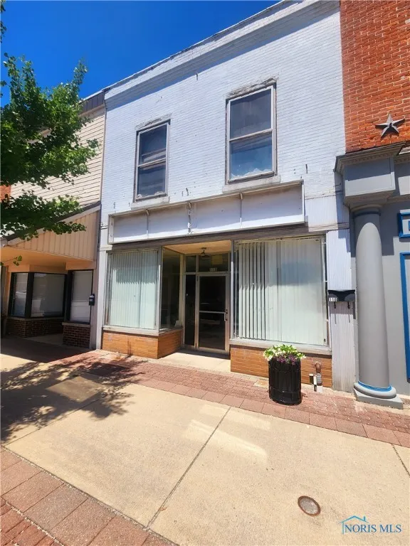 118 E Findlay Street, Carey, Ohio 43316, ,Commercial Sale,For Sale,Findlay,6117345