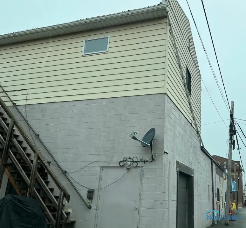 119 W Johnson Street, Upper Sandusky, Ohio 43351, ,Commercial Sale,For Sale,Johnson,6118913