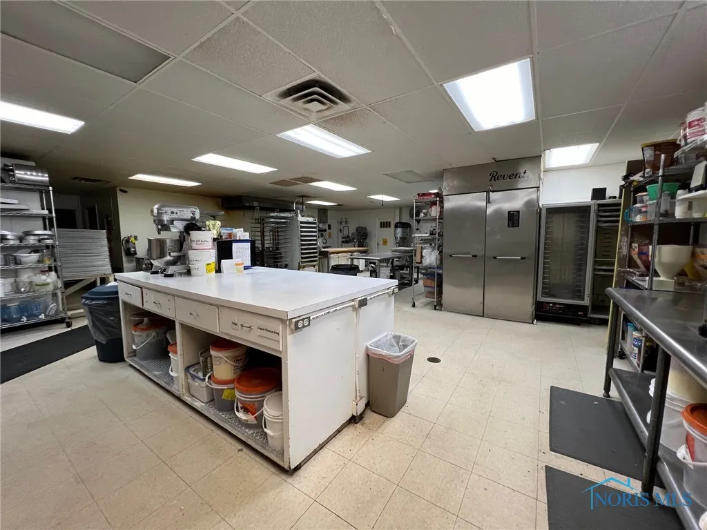 119 W Johnson Street, Upper Sandusky, Ohio 43351, ,Commercial Sale,For Sale,Johnson,6118913