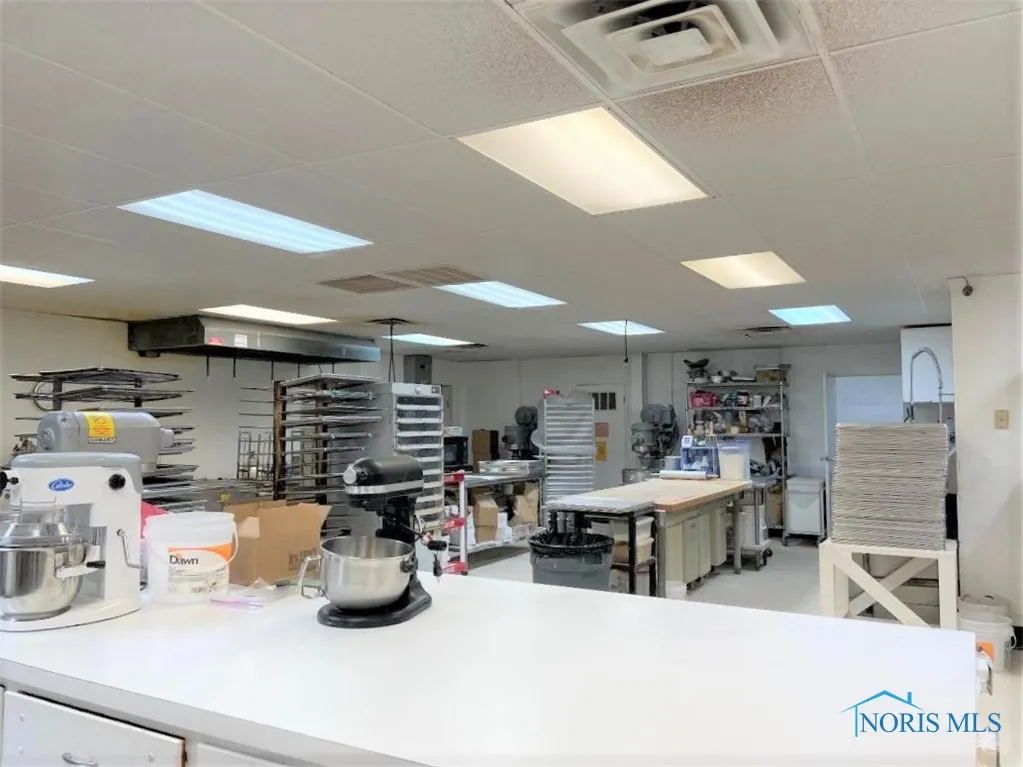 119 W Johnson Street, Upper Sandusky, Ohio 43351, ,Commercial Sale,For Sale,Johnson,6118913