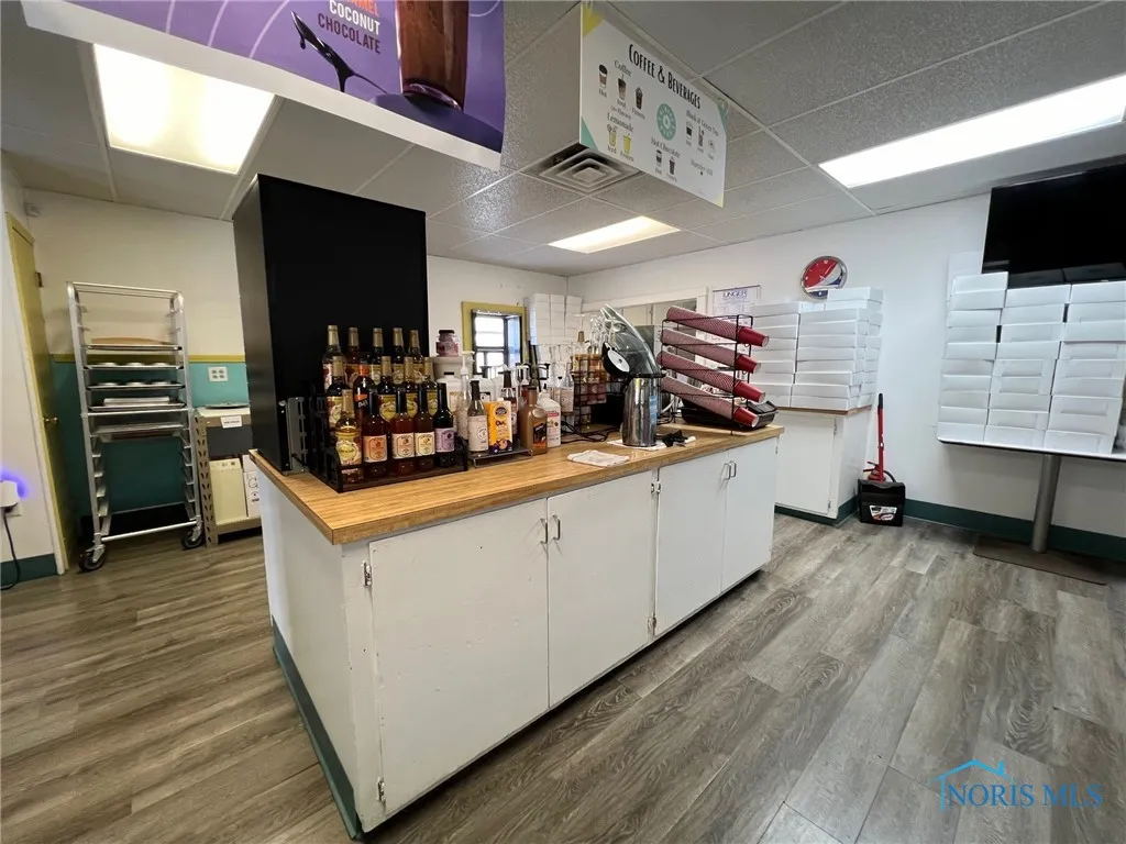 119 W Johnson Street, Upper Sandusky, Ohio 43351, ,Commercial Sale,For Sale,Johnson,6118913