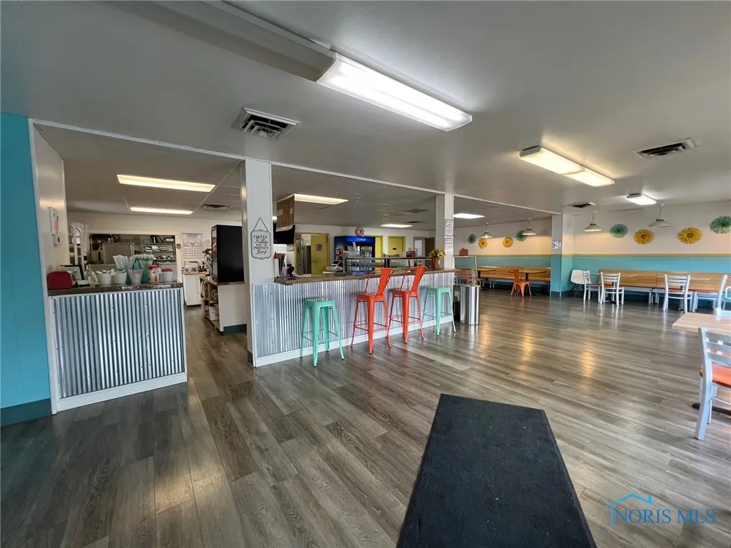 119 W Johnson Street, Upper Sandusky, Ohio 43351, ,Commercial Sale,For Sale,Johnson,6118913