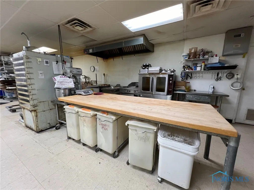 119 W Johnson Street, Upper Sandusky, Ohio 43351, ,Commercial Sale,For Sale,Johnson,6118913
