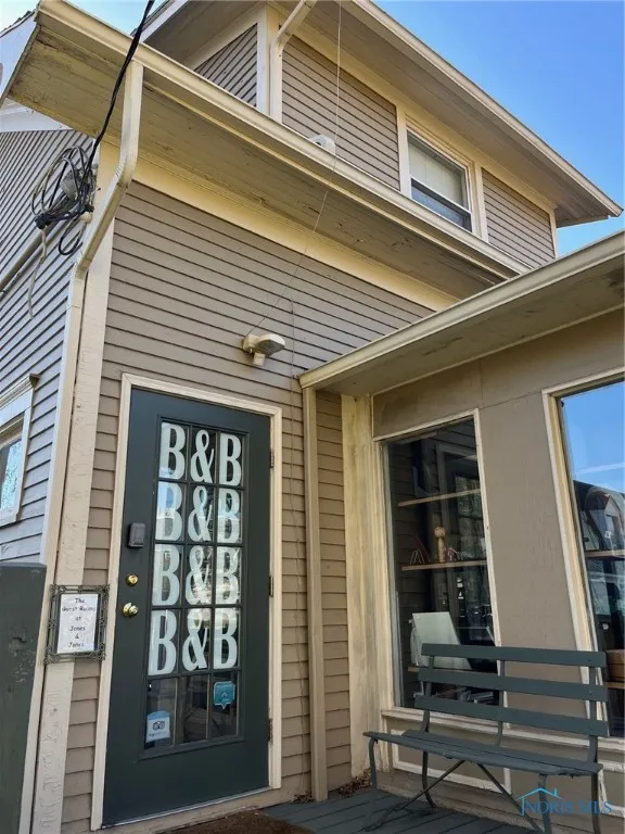 114 W Indiana Avenue, Perrysburg, Ohio 43551, ,Commercial Sale,For Sale,Indiana,6120703