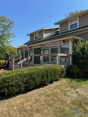 114 W Indiana Avenue, Perrysburg, Ohio 43551, ,Commercial Sale,For Sale,Indiana,6120703