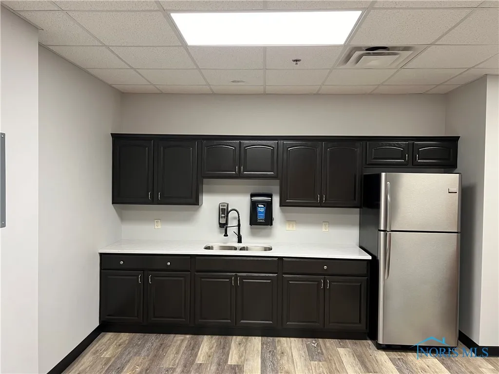 7430 Timberstone Drive 122, Findlay, Ohio 45840, ,Commercial Lease,For Rent,Timberstone,6122346