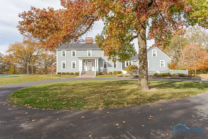 25101 W River Rd., Perrysburg, Ohio 43551, 5 Bedrooms Bedrooms, 13 Rooms Rooms,4 BathroomsBathrooms,Residential,For Sale,River Rd.,6122647