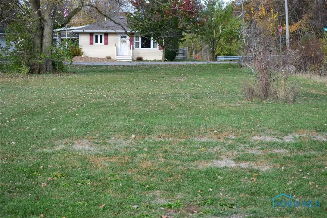 0 Wall Street, Tontogany, Ohio 43565, ,Land,For Sale,Wall,6122728