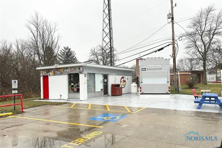 1019 Tiffin Avenue, Findlay, Ohio 45840, ,Commercial Sale,For Sale,Tiffin,6124417
