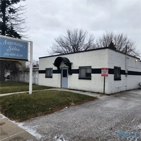 3558 Stickney Avenue, Toledo, Ohio 43608, ,Commercial Sale,For Sale,Stickney,6124886