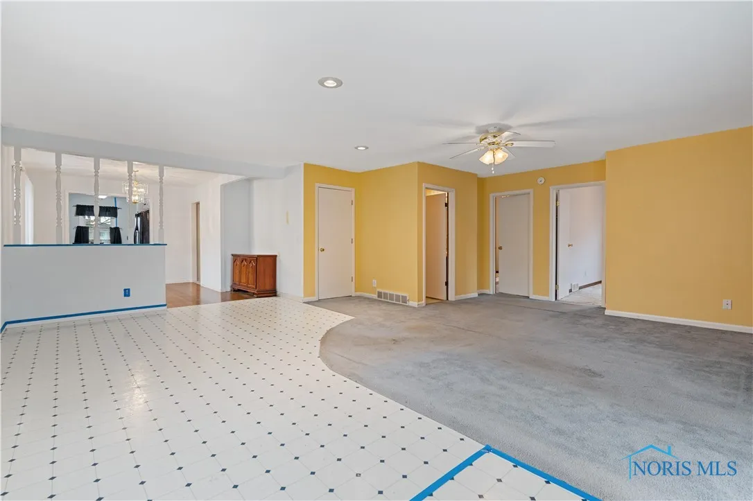 1466 Wilderness Drive, Maumee, Ohio 43537, 3 Bedrooms Bedrooms, 8 Rooms Rooms,2 BathroomsBathrooms,Residential,For Sale,Wilderness,6124892