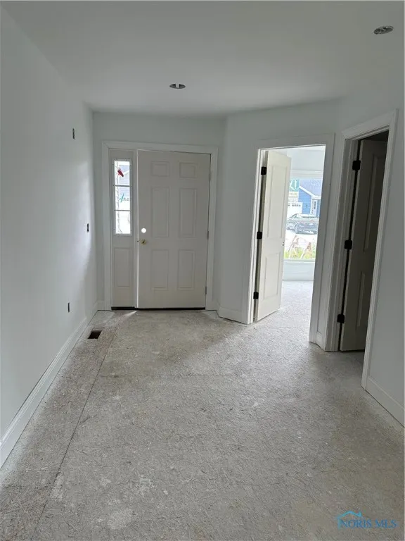 2019 Oakside, Toledo, Ohio 43615, 3 Bedrooms Bedrooms, 7 Rooms Rooms,2 BathroomsBathrooms,Residential,For Sale,Oakside,6125796