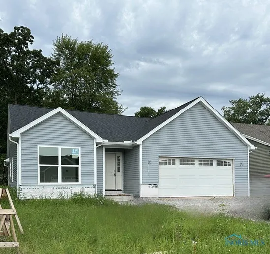 2019 Oakside, Toledo, Ohio 43615, 3 Bedrooms Bedrooms, 7 Rooms Rooms,2 BathroomsBathrooms,Residential,For Sale,Oakside,6125796