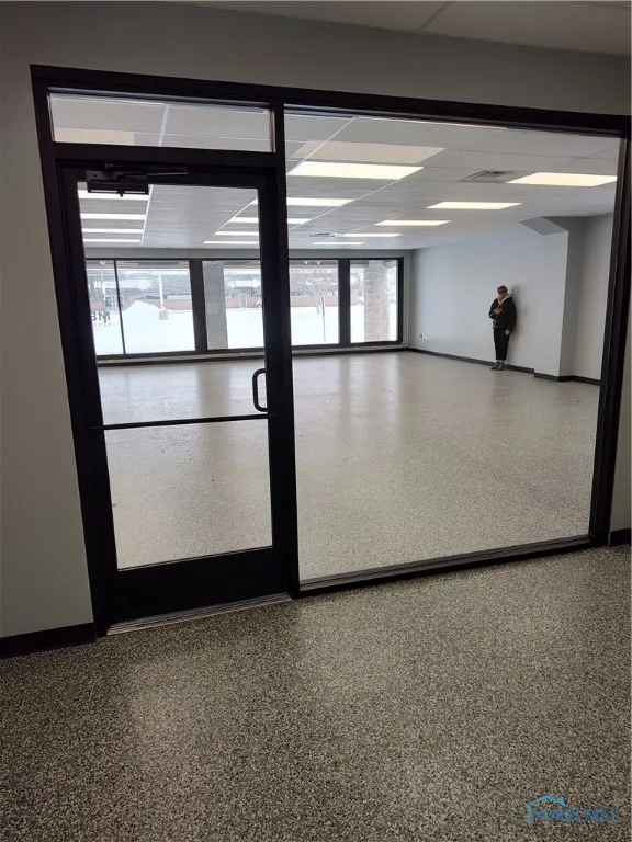 2716 N Main Street, Findlay, Ohio 45840, ,Commercial Sale,For Sale,Main,6126146