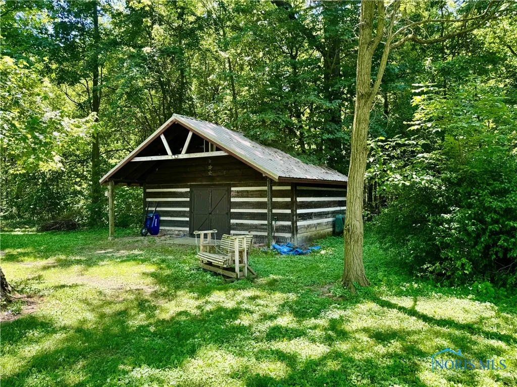 3190 Road 204, Antwerp, Ohio 45813, 3 Bedrooms Bedrooms, 9 Rooms Rooms,2 BathroomsBathrooms,Residential,For Sale,Road 204,6126386
