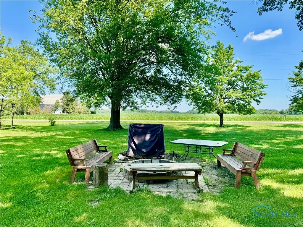 3190 Road 204, Antwerp, Ohio 45813, 3 Bedrooms Bedrooms, 9 Rooms Rooms,2 BathroomsBathrooms,Residential,For Sale,Road 204,6126386