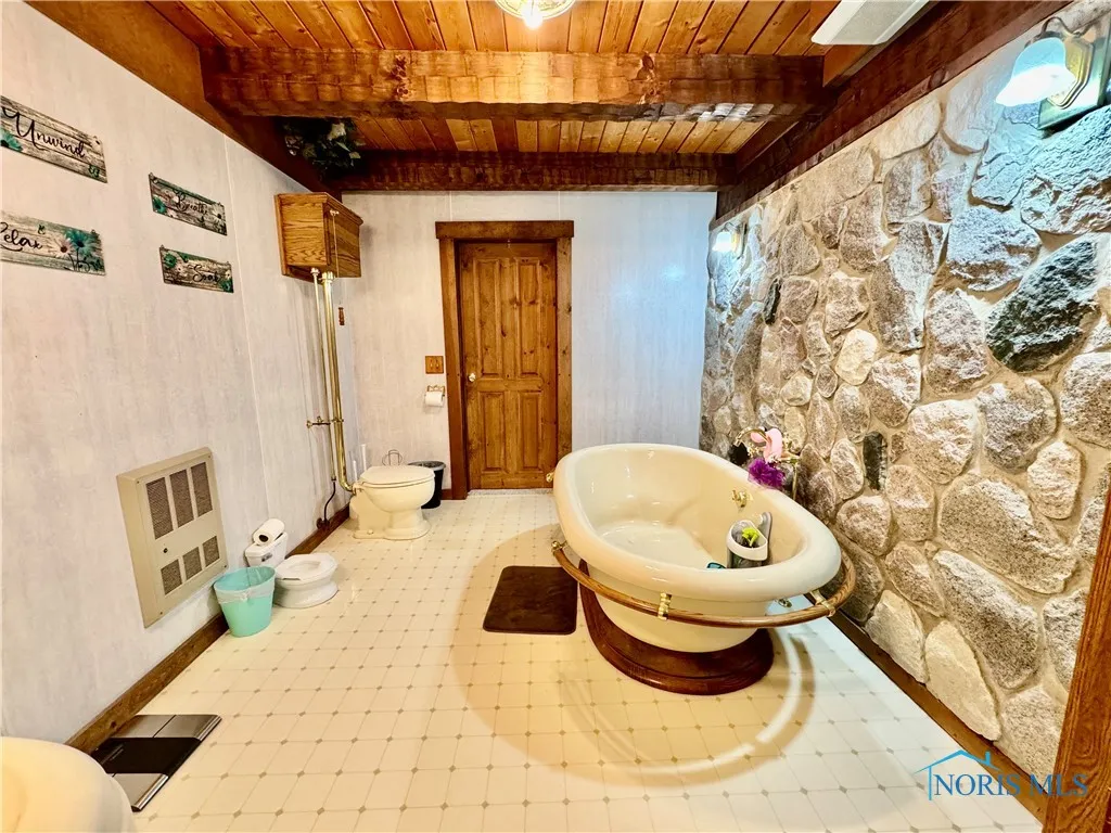 3190 Road 204, Antwerp, Ohio 45813, 3 Bedrooms Bedrooms, 9 Rooms Rooms,2 BathroomsBathrooms,Residential,For Sale,Road 204,6126386