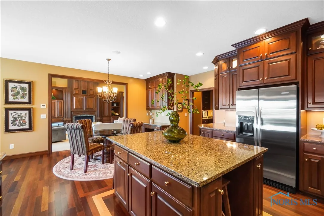6535 Silver Lake Drive, Findlay, Ohio 45840, 4 Bedrooms Bedrooms, 10 Rooms Rooms,5 BathroomsBathrooms,Residential,For Sale,Silver Lake,6126951