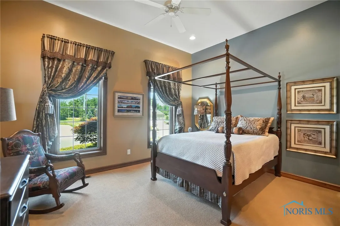 6535 Silver Lake Drive, Findlay, Ohio 45840, 4 Bedrooms Bedrooms, 10 Rooms Rooms,5 BathroomsBathrooms,Residential,For Sale,Silver Lake,6126951