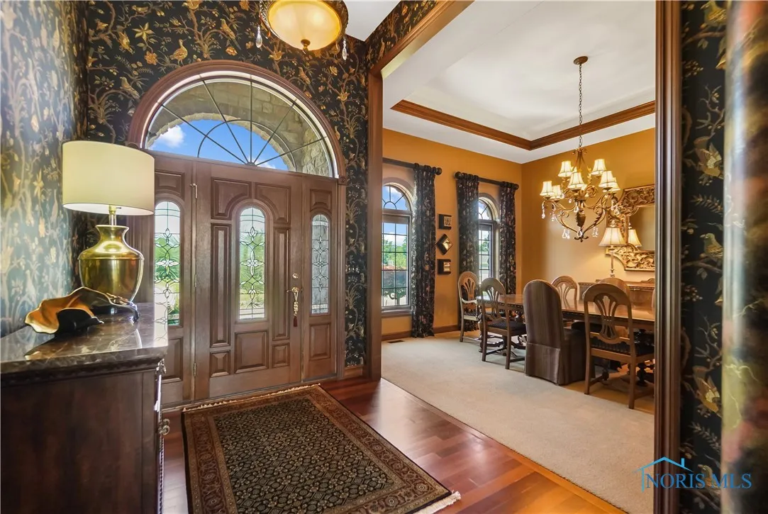 6535 Silver Lake Drive, Findlay, Ohio 45840, 4 Bedrooms Bedrooms, 10 Rooms Rooms,5 BathroomsBathrooms,Residential,For Sale,Silver Lake,6126951