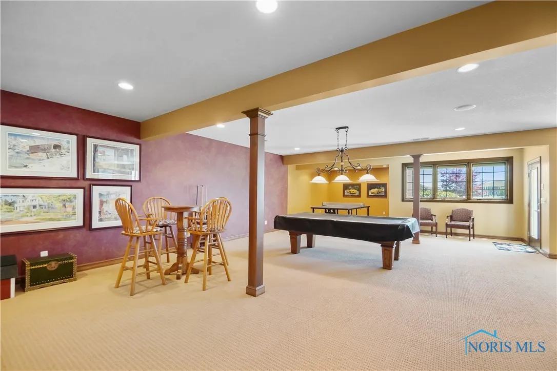 6535 Silver Lake Drive, Findlay, Ohio 45840, 4 Bedrooms Bedrooms, 10 Rooms Rooms,5 BathroomsBathrooms,Residential,For Sale,Silver Lake,6126951