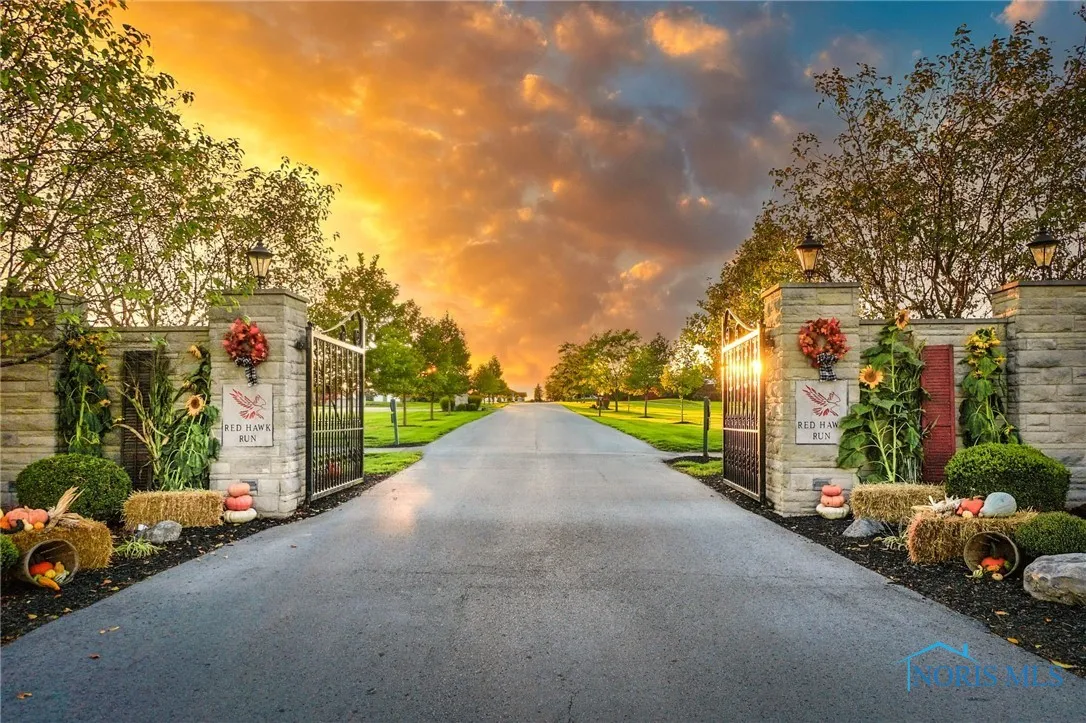 7013 Red Hawk Drive U10, Findlay, Ohio 45840, ,Land,For Sale,Red Hawk,6127035