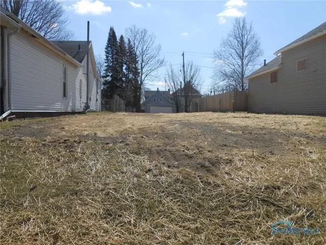 583 Colburn Street, Toledo, Ohio 43609, ,Land,For Sale,Colburn,6127563