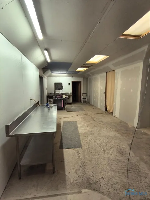 127 E Indiana, Edgerton, Ohio 43517, ,Commercial Sale,For Sale,Indiana,6127581