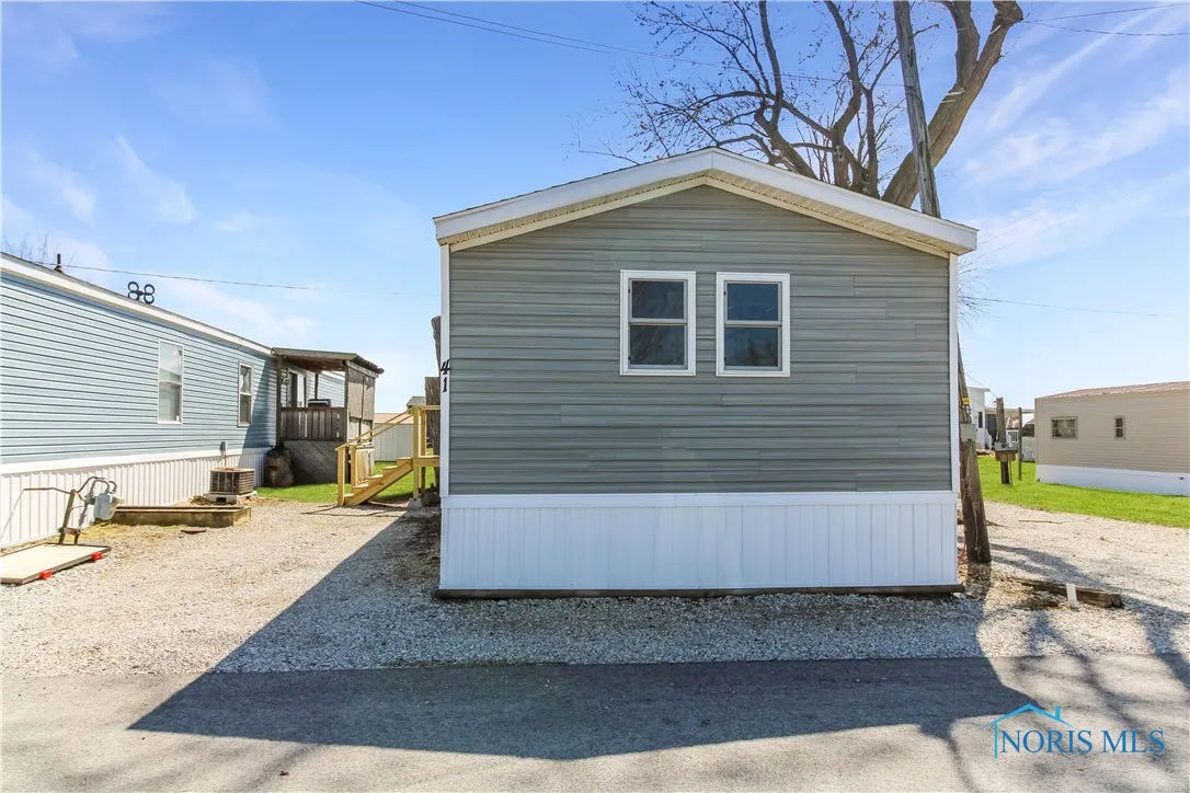 265 S Meachem Road 41, Port Clinton, Ohio 43452, 3 Bedrooms Bedrooms, 7 Rooms Rooms,2 BathroomsBathrooms,Residential,For Sale,Meachem,6127664